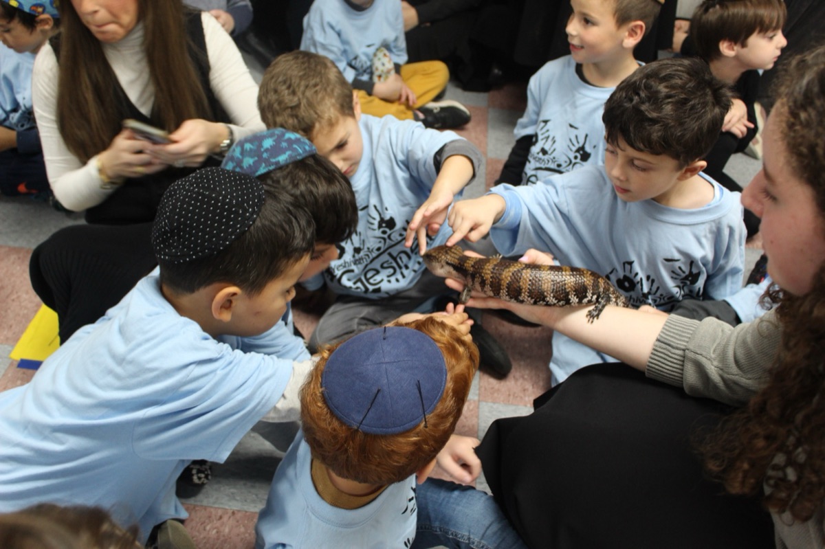 Gesher students learning in the classroom